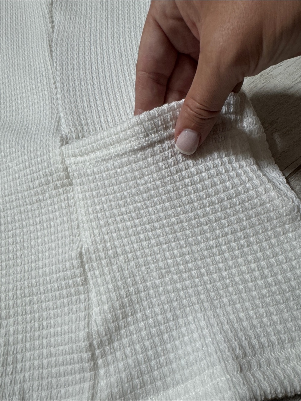 NWT Cupshe White Waffle-Knit V-Neck Coverup Size Small - Picture 3 of 8
